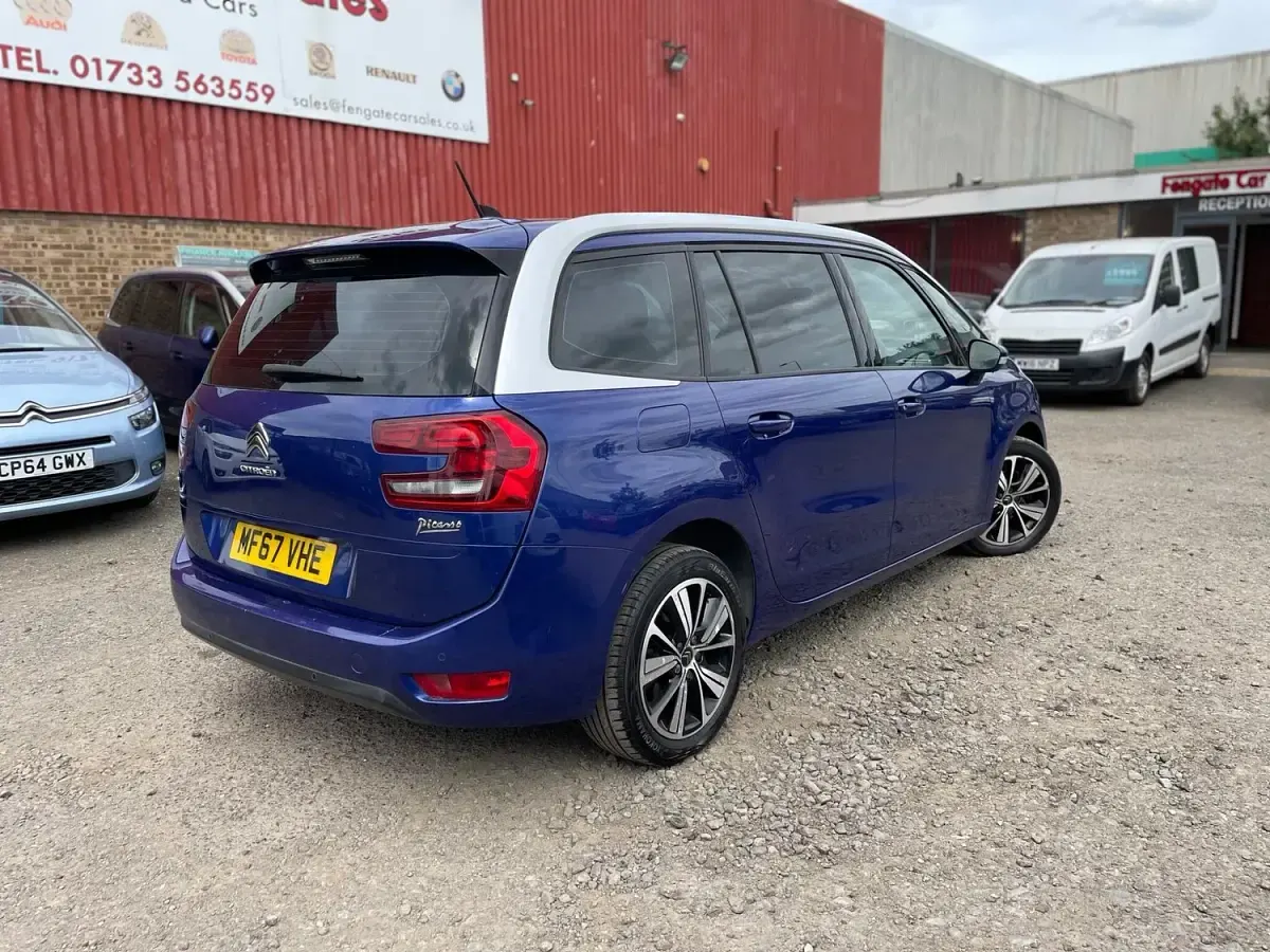 Used Citroën Grand C4 Picasso Feel 2017 Blue MPV