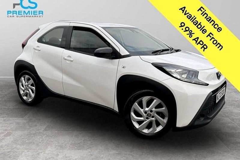 Used 2022 Toyota Aygo X PURE SUV | £10,495 (Super price) - Image 1/1