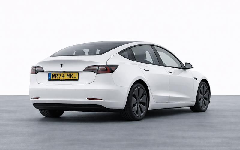 Used Tesla Model 3 RWD 180 kW (245 HP) 2025 Sedan