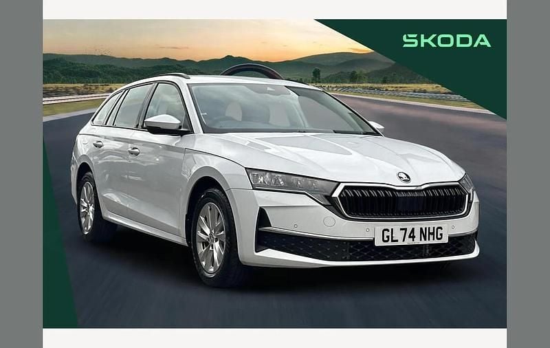 White Used 2024 Skoda Octavia SE Technology Estate | £23,695 (Good price) - Image 1/2