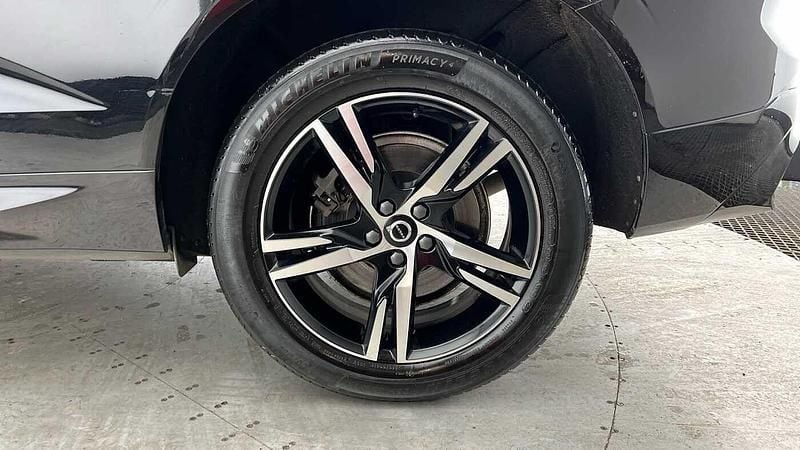 Used Volvo XC60 R-Design 2021 Black SUV