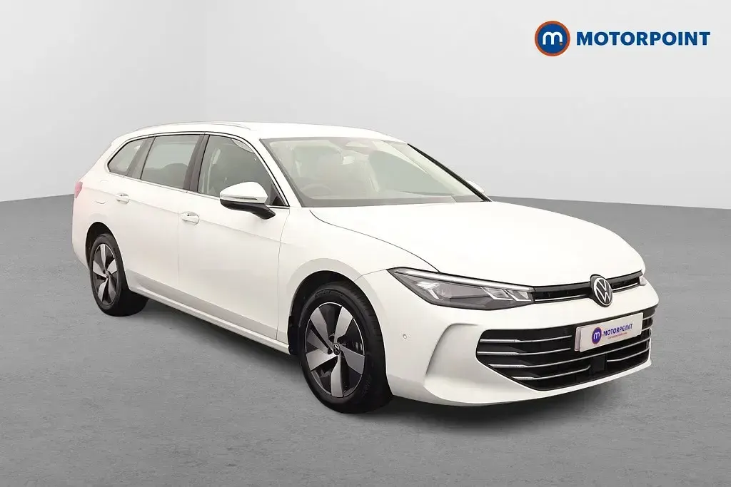 Usado VW Passat Life 204 HP (150 kW) 2025 Branco Carrinha