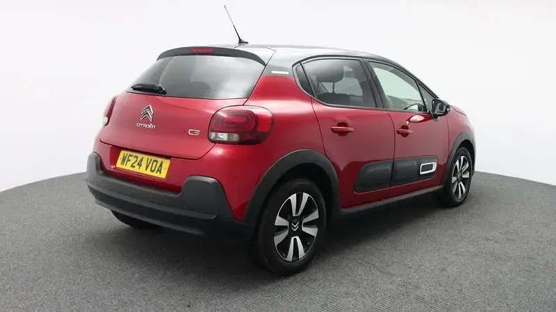Used Citroën C3 PureTech 110 HP (80 kW) 2024 Red Hatchback