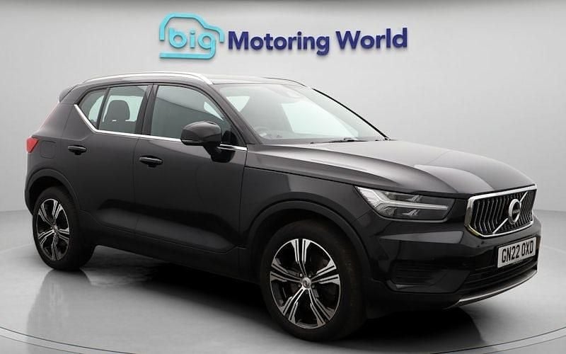 Used 2022 Volvo XC40 Inscription SUV | £22,800 (Fair price) - Image 1/4