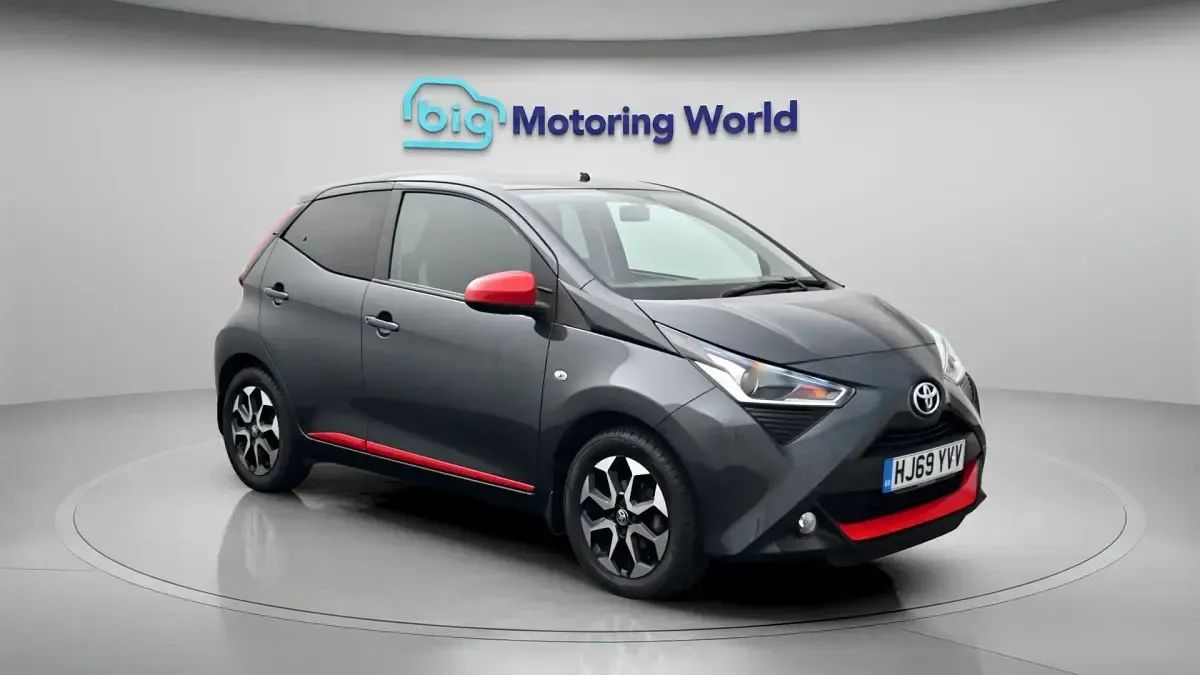 Usado Toyota Aygo Trend 72 CV (52 kW) 2019 Utilitario
