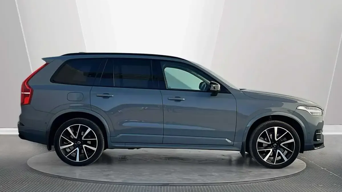 Used Volvo XC90 Ultimate 250 HP (183 kW) 2023 Grey SUV