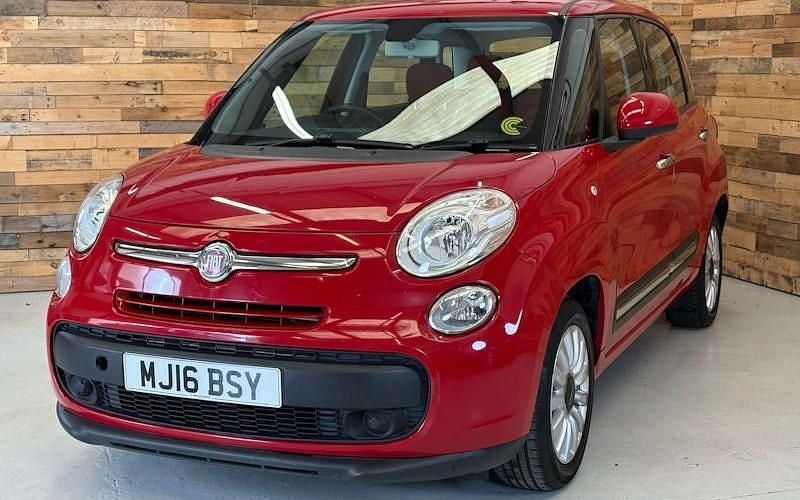 Used Fiat 500L Pop Star 95 HP (69 kW) 2017 MPV