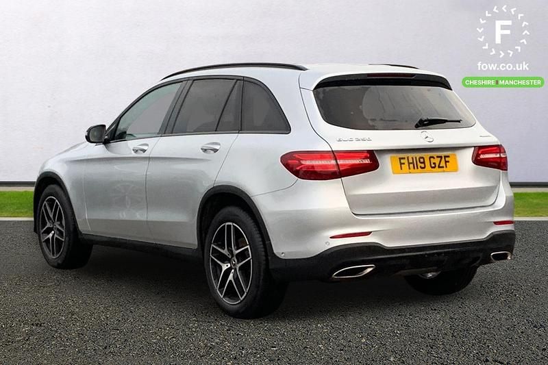 Used Mercedes GLC250 Active 211 HP (155 kW) 2019 Silver Estate