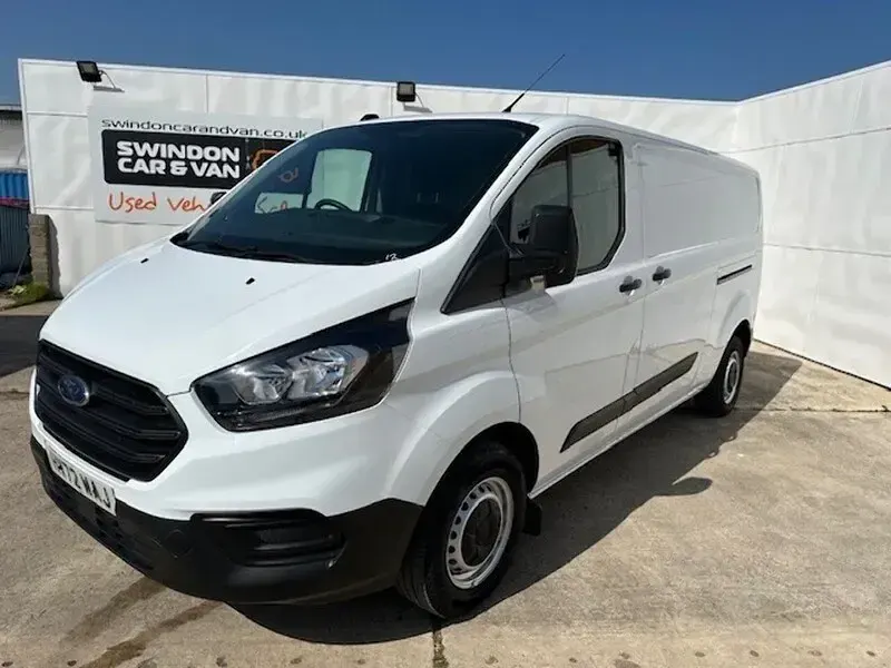 Begagnad Ford Transit Custom 105 HK (77 kW) 2022 Vit Van