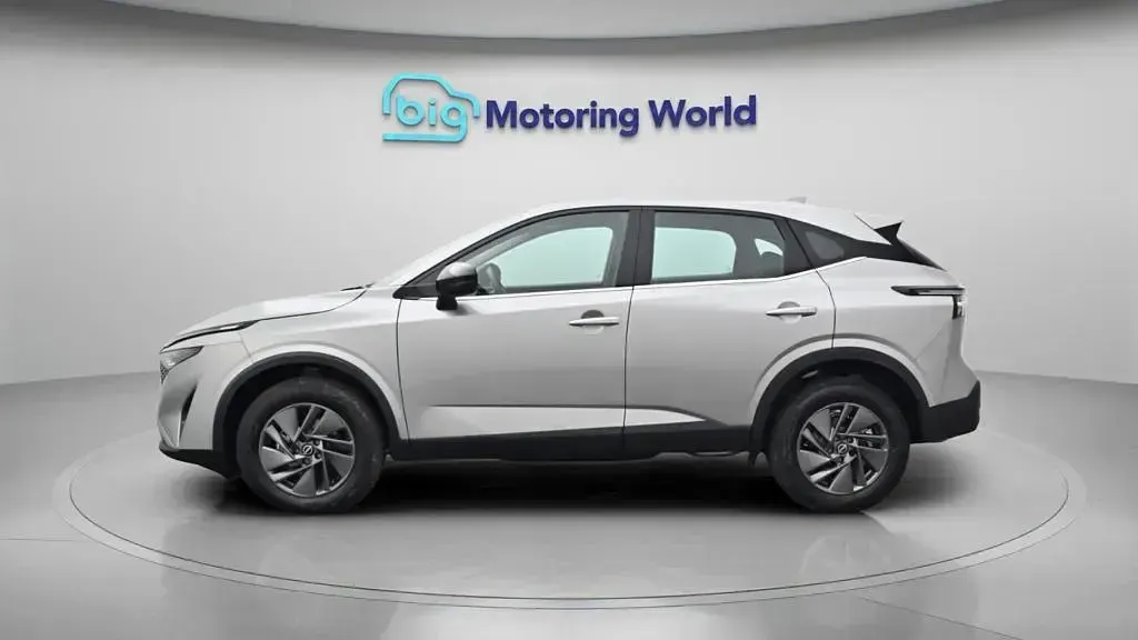 New Nissan Qashqai Acenta Premium 158 HP (116 kW) 2025 SUV