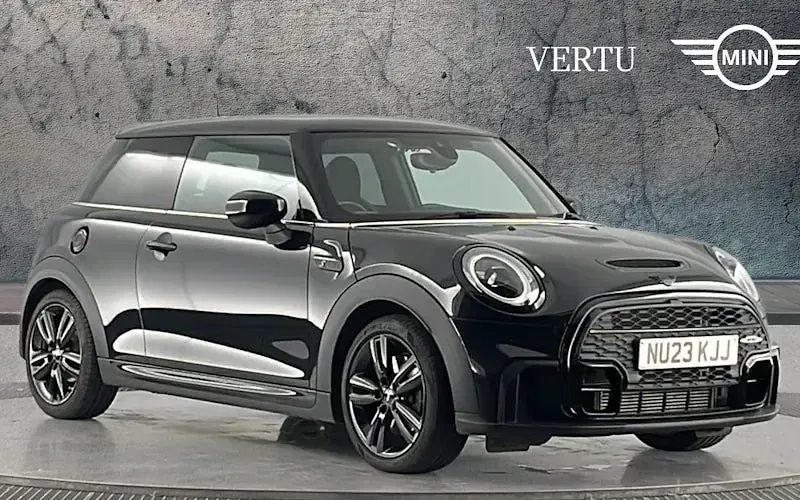 Begagnad Mini Cooper S Hatch 178 HK (130 kW) 2023 Halvkombi