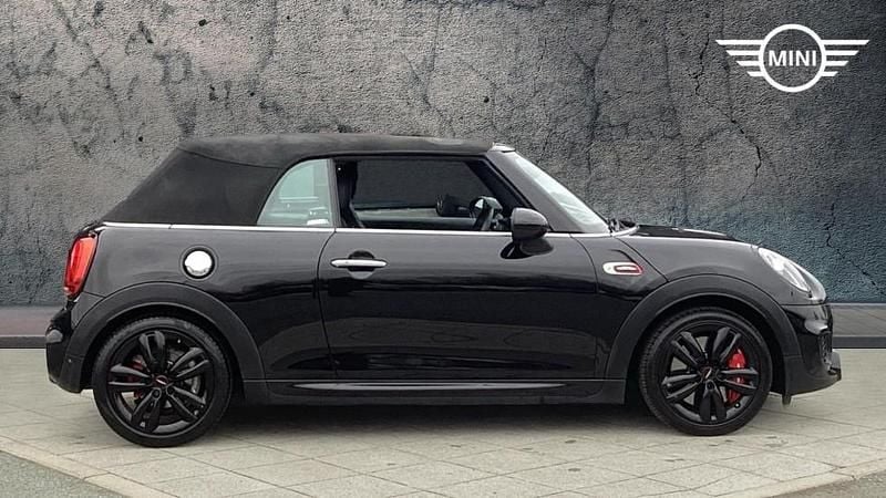 Used Mini John Cooper Works 228 HP (167 kW) 2019 Black Hatchback