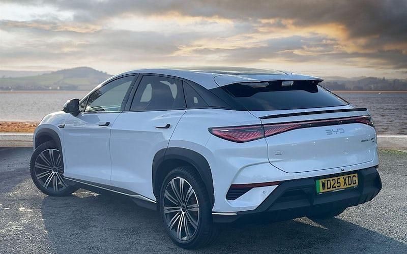 New BYD Sealion 7 389 kW (530 HP) 2026 SUV