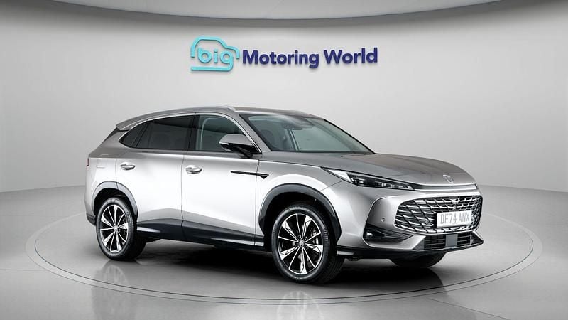 Used 2024 MG HS Trophy SUV | £19,700 (Expensive) - Image 1/4