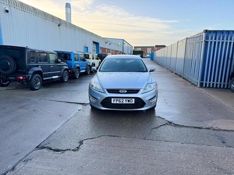 Silver Used 2012 Ford Mondeo Zetec Hatchback | £1,499 (Fair price) - Image 1/4