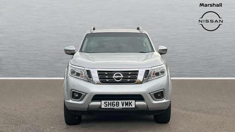 Used Nissan Navara Tekna 190 HP (139 kW) 2018 Silver Pickup