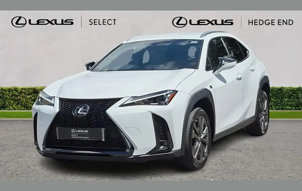 Used Lexus UX 250h Sport Design Packet 180 HP (132 kW) 2023 White SUV