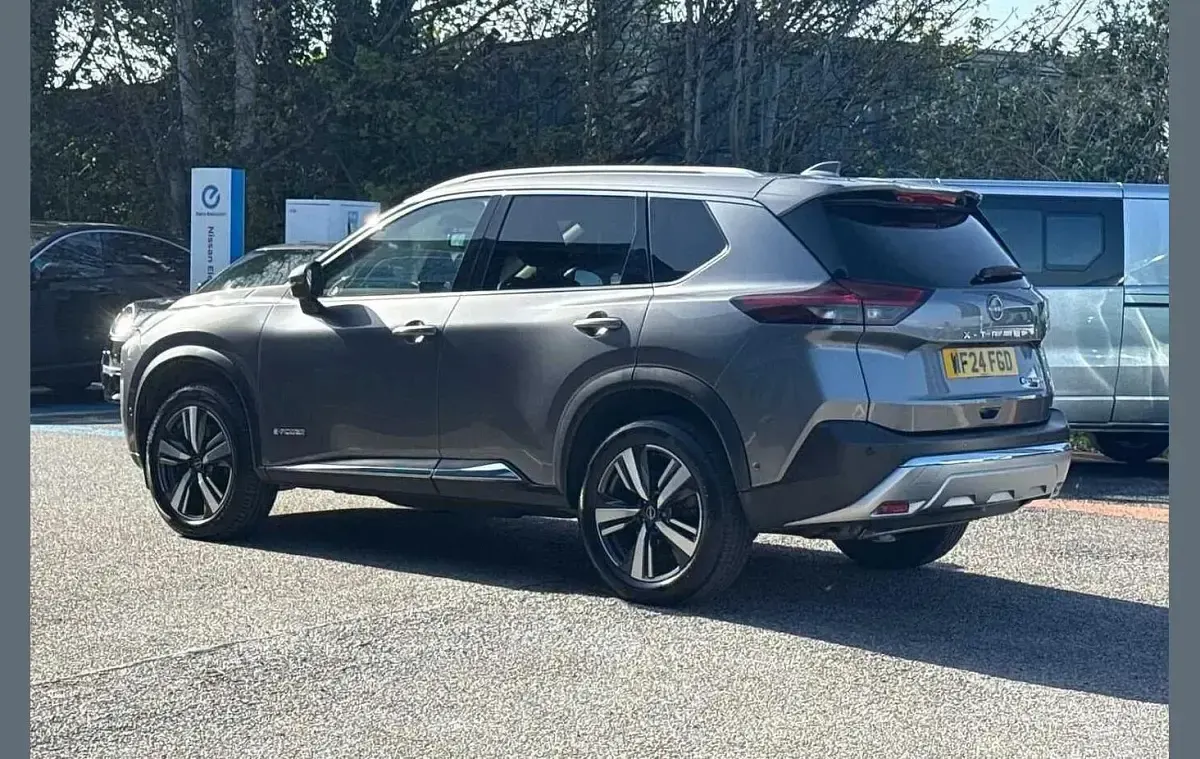 Used Nissan X-Trail Tekna 213 HP (156 kW) 2024 Grey SUV