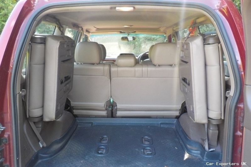 Used Toyota Land Cruiser 161 HP (118 kW) 2002 SUV