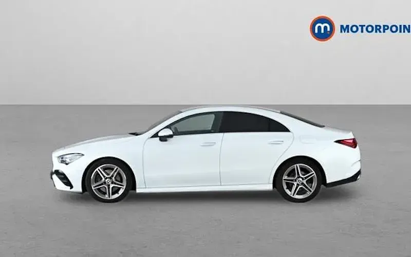 Used Mercedes CLA200 Executive 163 HP (119 kW) 2025 Sedan