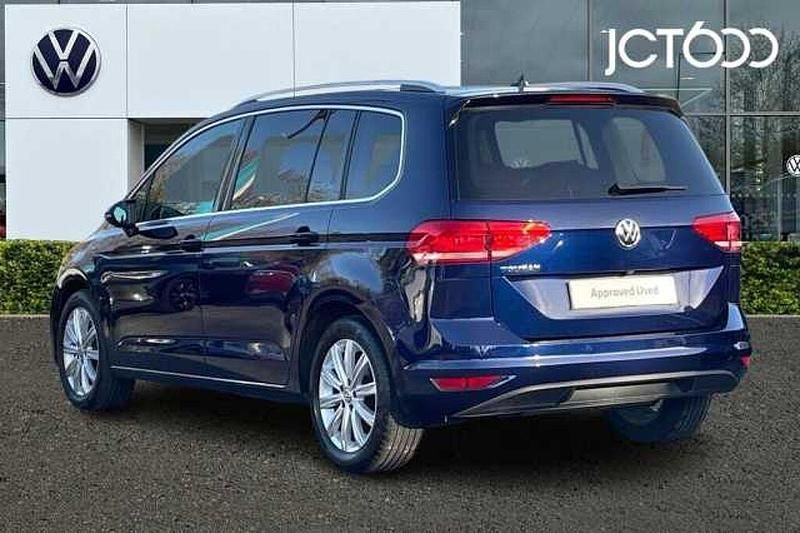 Used VW Touran SEL 150 HP (110 kW) 2019 Blue MPV
