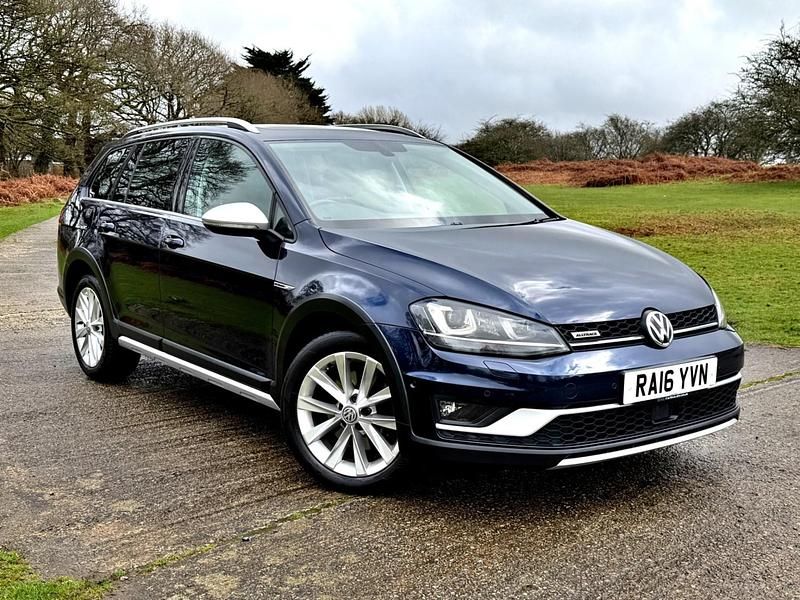 Used VW Golf VII 2016 Blue Estate