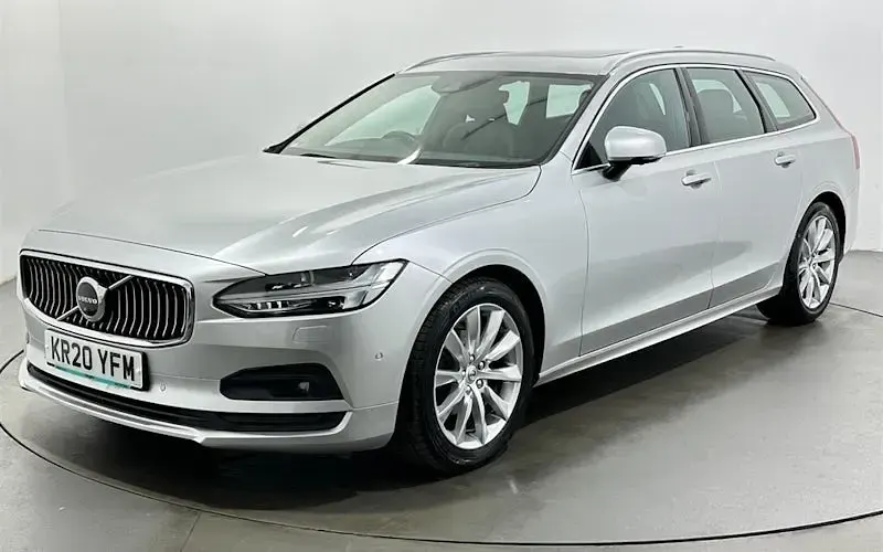 Used Volvo V90 Momentum 197 HP (144 kW) 2020 Silver Estate