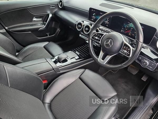 Used Mercedes A180 Executive 116 HP (85 kW) 2018 Black Hatchback