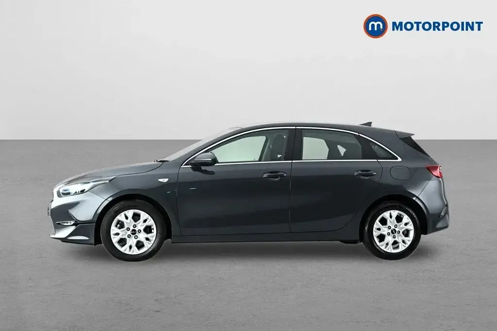 Used Kia Ceed 160 HP (117 kW) 2023 Grey Hatchback