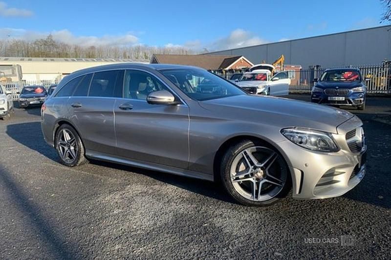 Used Mercedes C300 AMG line 245 HP (180 kW) 2019 Silver Estate