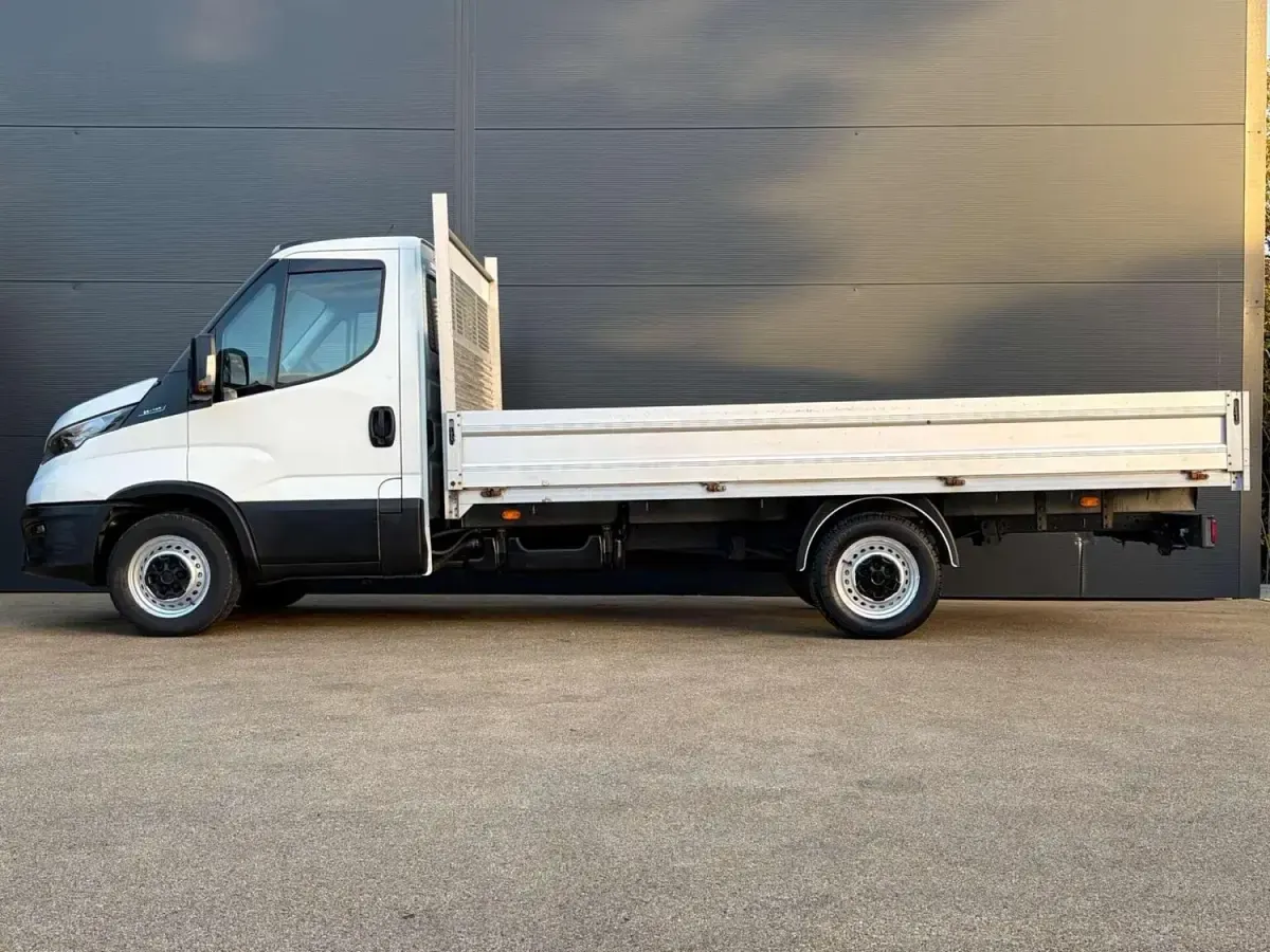 Begagnad Iveco Daily 2021 Vit