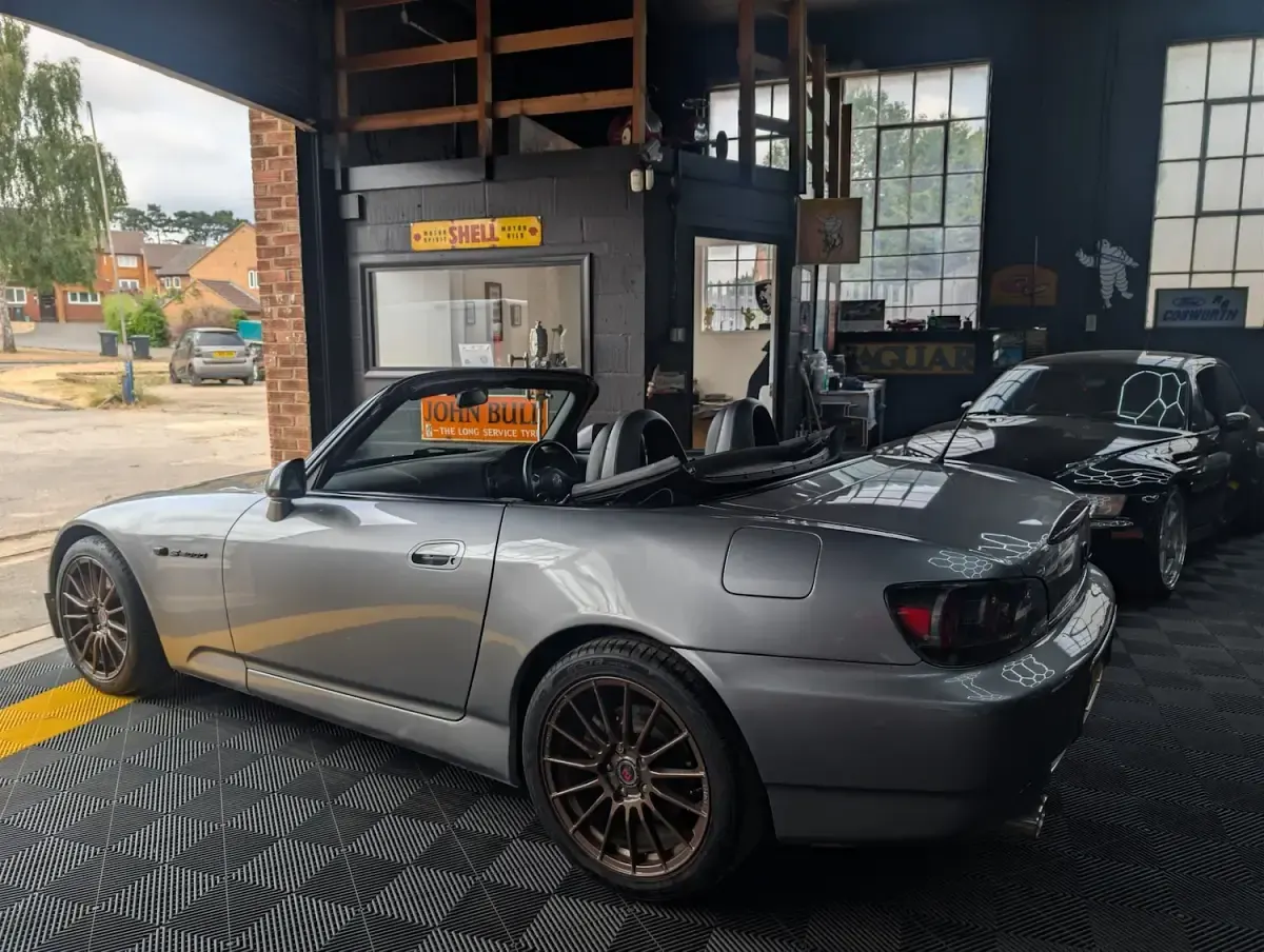 Used Honda S 2000 S 240 HP (176 kW) 2006 Silver Cabriolet