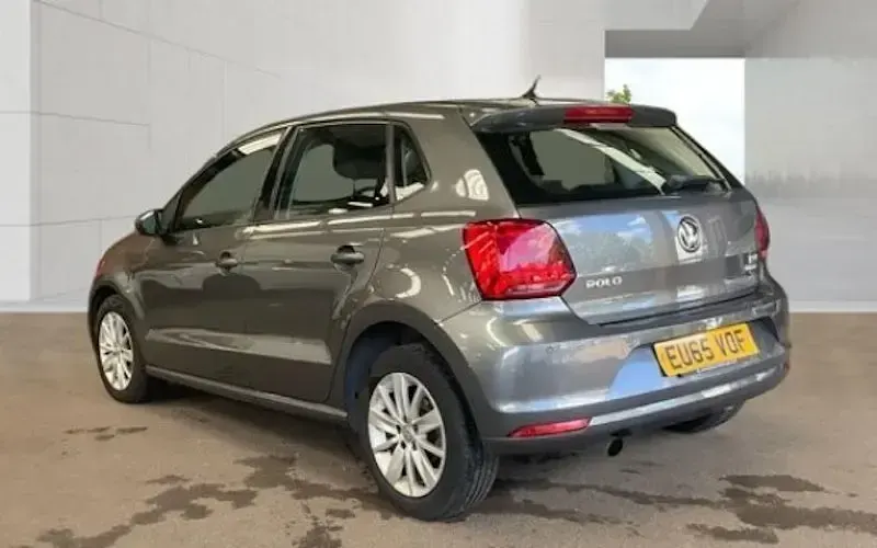 Used VW Polo SE 90 HP (66 kW) 2015 Grey Hatchback
