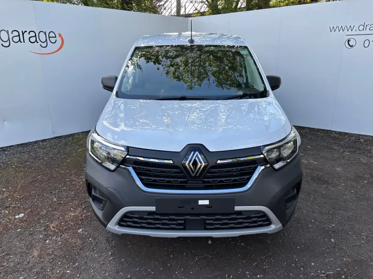 New Renault Kangoo 2026 White MPV
