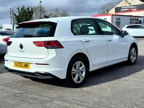 Used VW Golf VII Life 110 HP (80 kW) 2021 White Hatchback