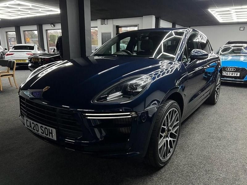 Used Porsche Macan Turbo 440 HP (323 kW) 2020 Blue SUV