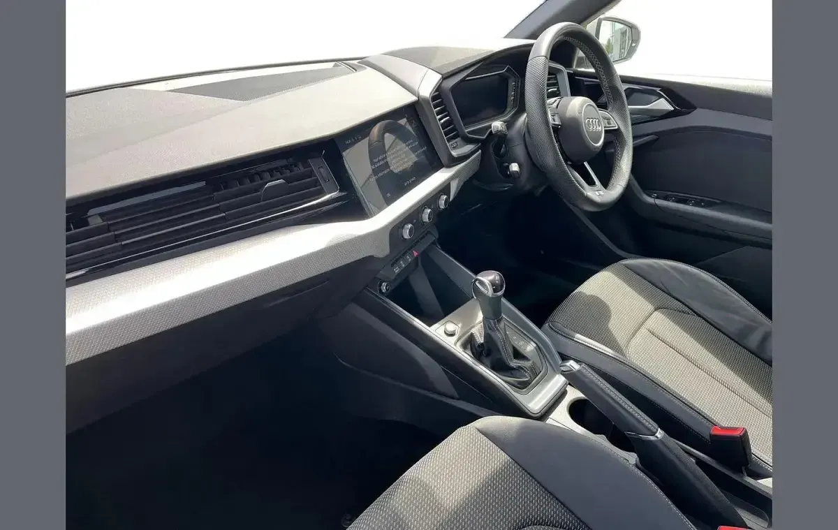 Used Audi A1 S-Line 147 HP (108 kW) 2023 Silver SUV
