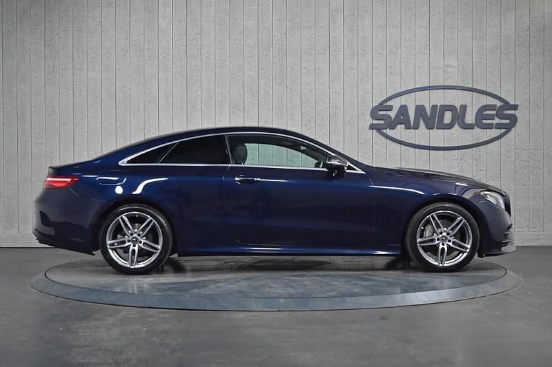 Used Mercedes E220 AMG Line Premium 194 HP (142 kW) 2018 Blue Coupe