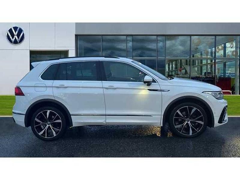 Used VW Tiguan R-line 150 HP (110 kW) 2023 White SUV