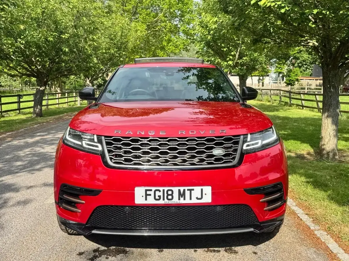 Used Land Rover Range Rover Velar SE Dynamic 236 HP (173 kW) 2018 Red SUV