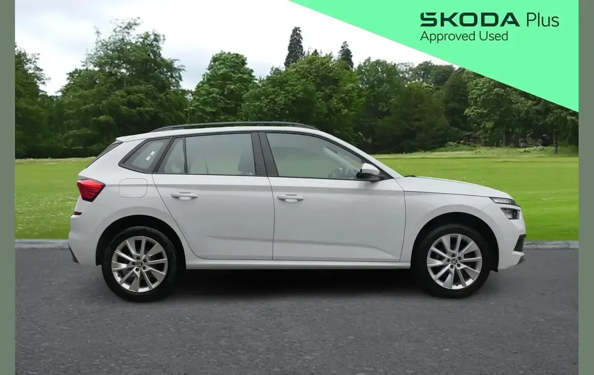 Used Skoda Kamiq SE 108 HP (79 kW) 2024 White SUV