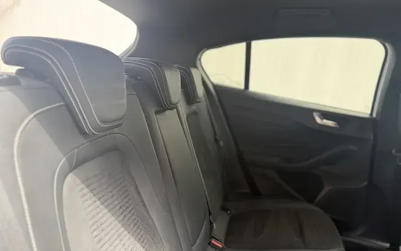 Used Ford Focus ST 280 HP (205 kW) 2019 White Hatchback