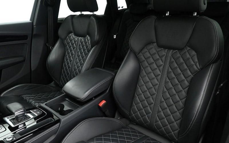 Used Audi Q5 Design 204 HP (150 kW) 2022 Floret silver metallic SUV