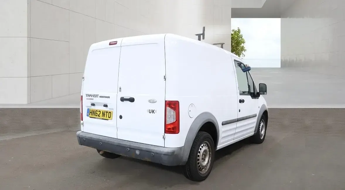 Used Ford Transit 75 HP (55 kW) 2012 White Van