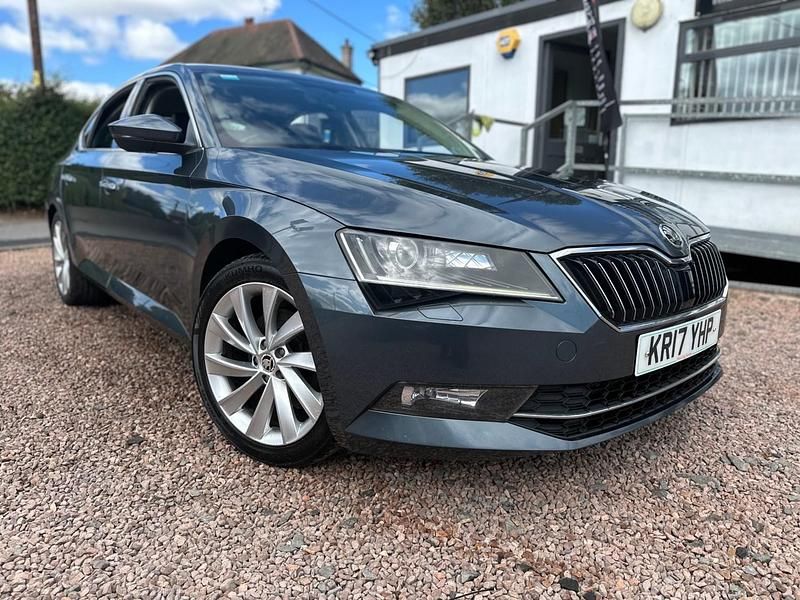 Grey Used 2017 Skoda Superb SE L Executive Hatchback | £8,995 (Expensive) - Image 1/4