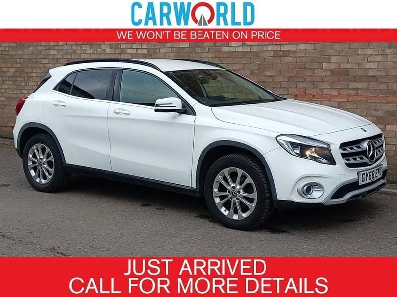 White Used 2018 Mercedes GLA200 SE SUV | £13,400 (Good price) - Image 1/3