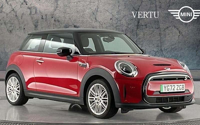 Used Mini Cooper Level 2 135 kW (184 HP) 2023 Hatchback