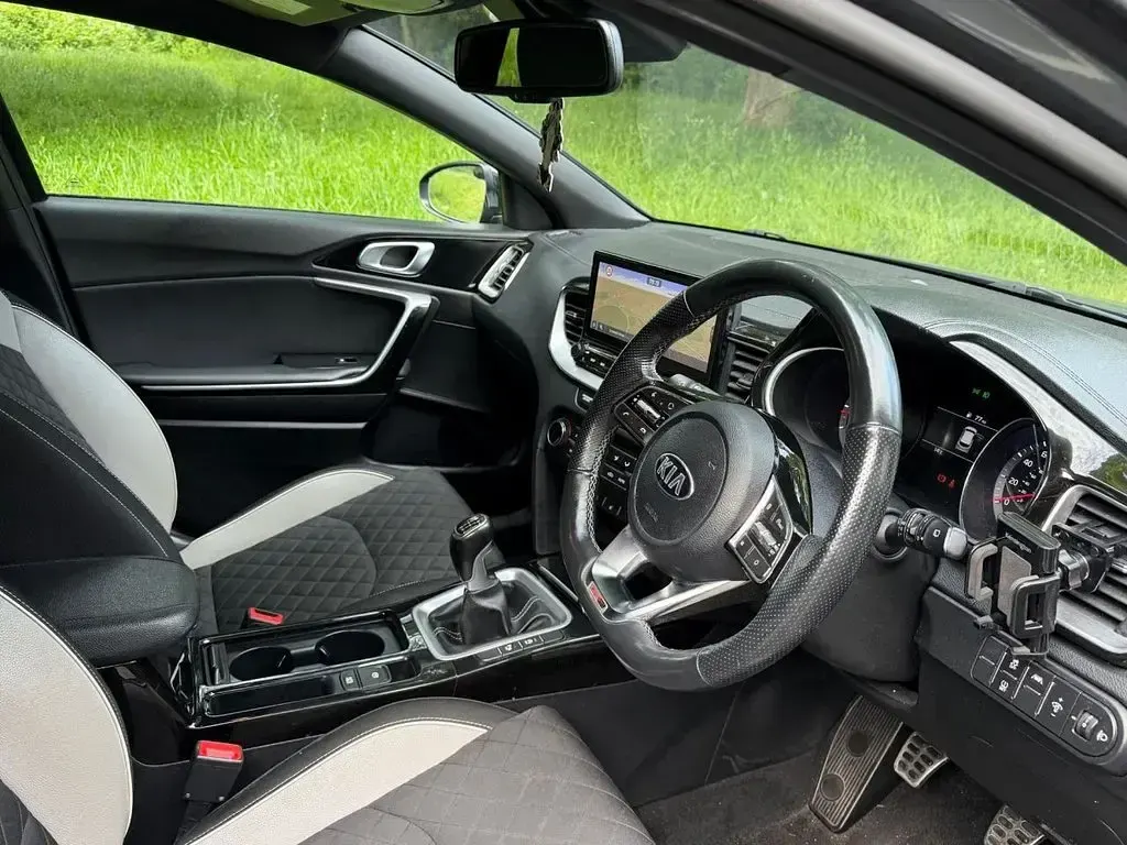 Used Kia ProCeed GT-Line 2021 Grey Estate