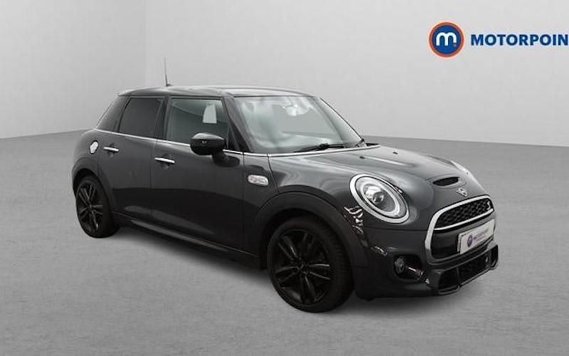 Używany Mini Cooper S Hatch 192 KM (141 kW) 2020 Hatchback