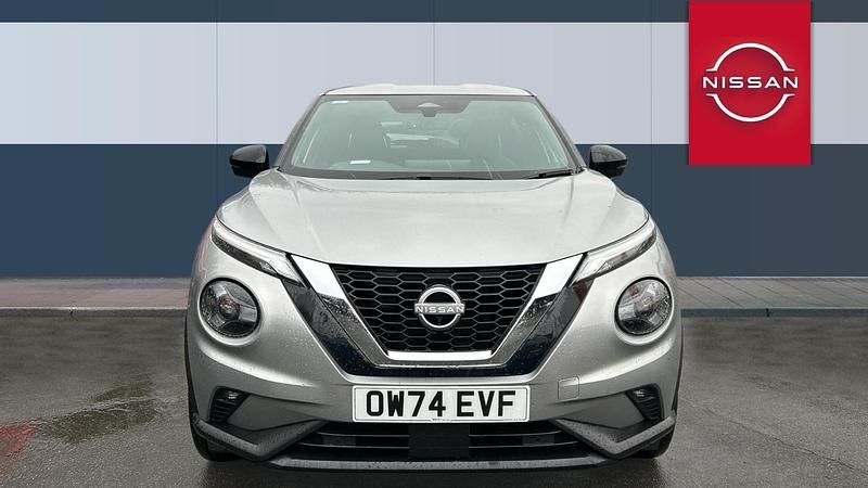 Used Nissan Juke Tekna 114 HP (83 kW) 2024 Silver SUV